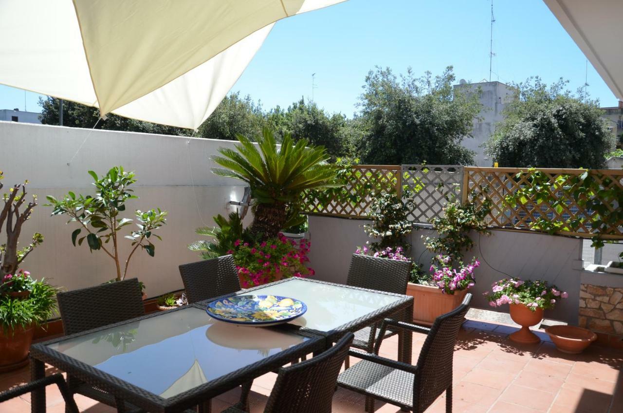 Appartamento Casa Fedora Lecce Esterno foto