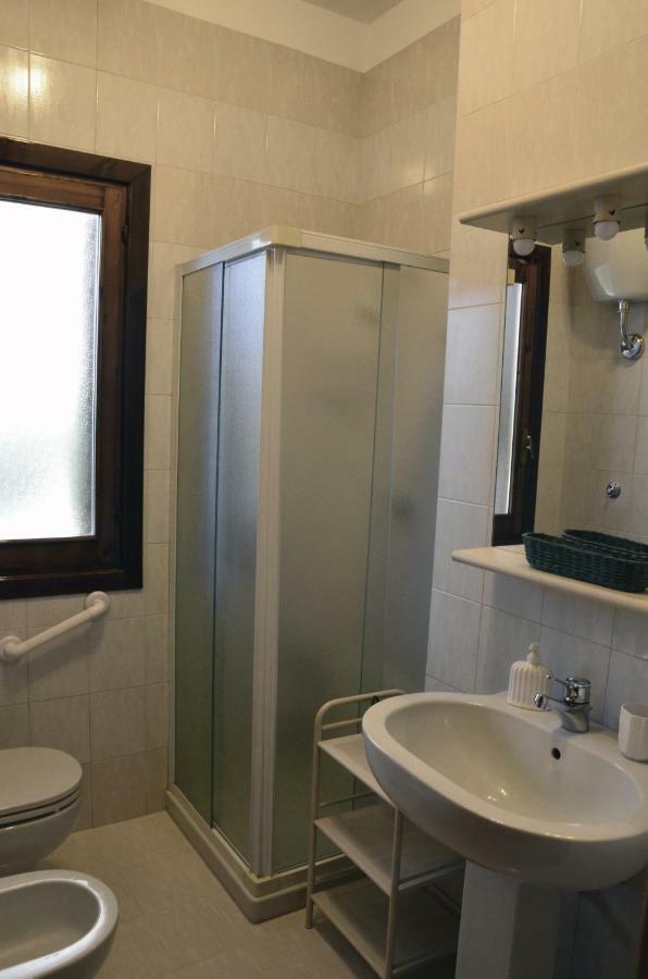 Appartamento Casa Fedora Lecce Esterno foto