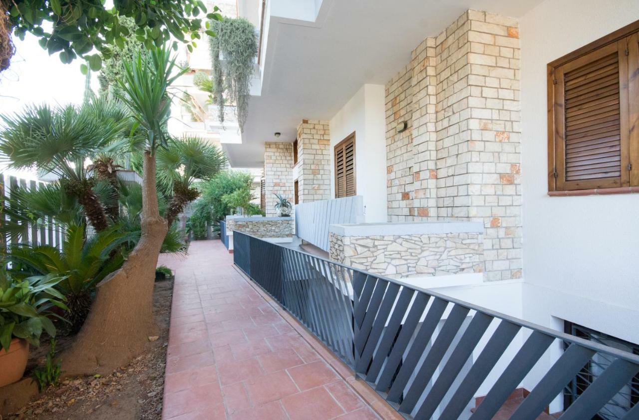 Appartamento Casa Fedora Lecce Esterno foto