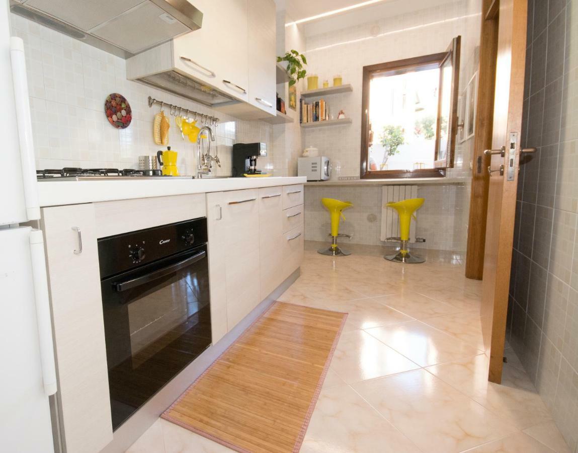 Appartamento Casa Fedora Lecce Esterno foto